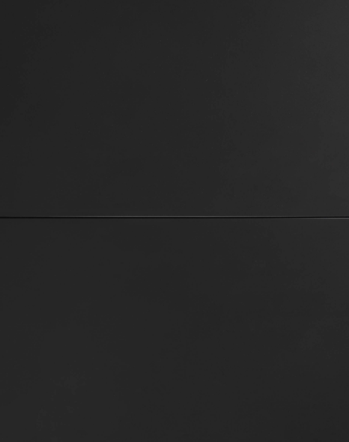 Mesa extensible Patagonia cristal y patas de acero negro 160-210x90cm