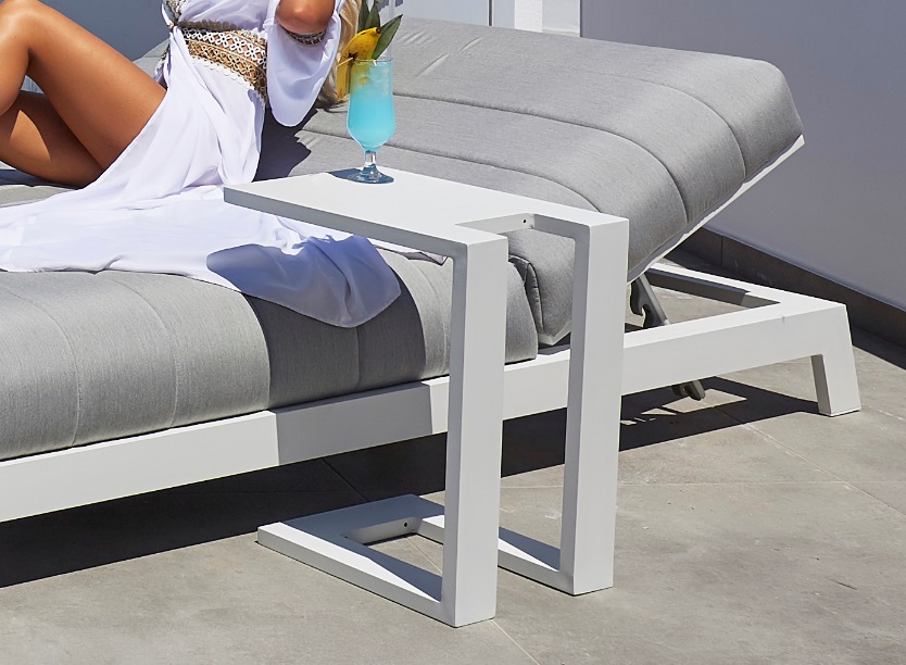 Mesa auxiliar para tumbona sofa aluminio blanco