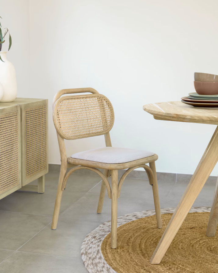 Silla Mareti madera maciza de roble natural y asiento de tela