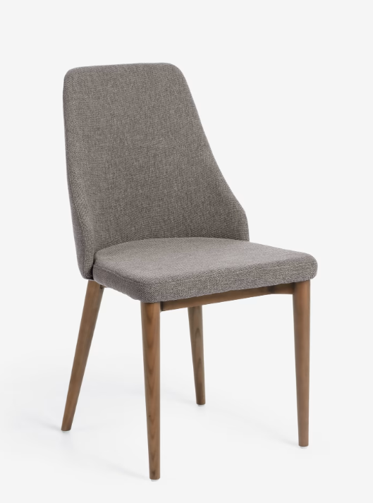 Silla nau nordica gris claro y madera de fresno oscuro