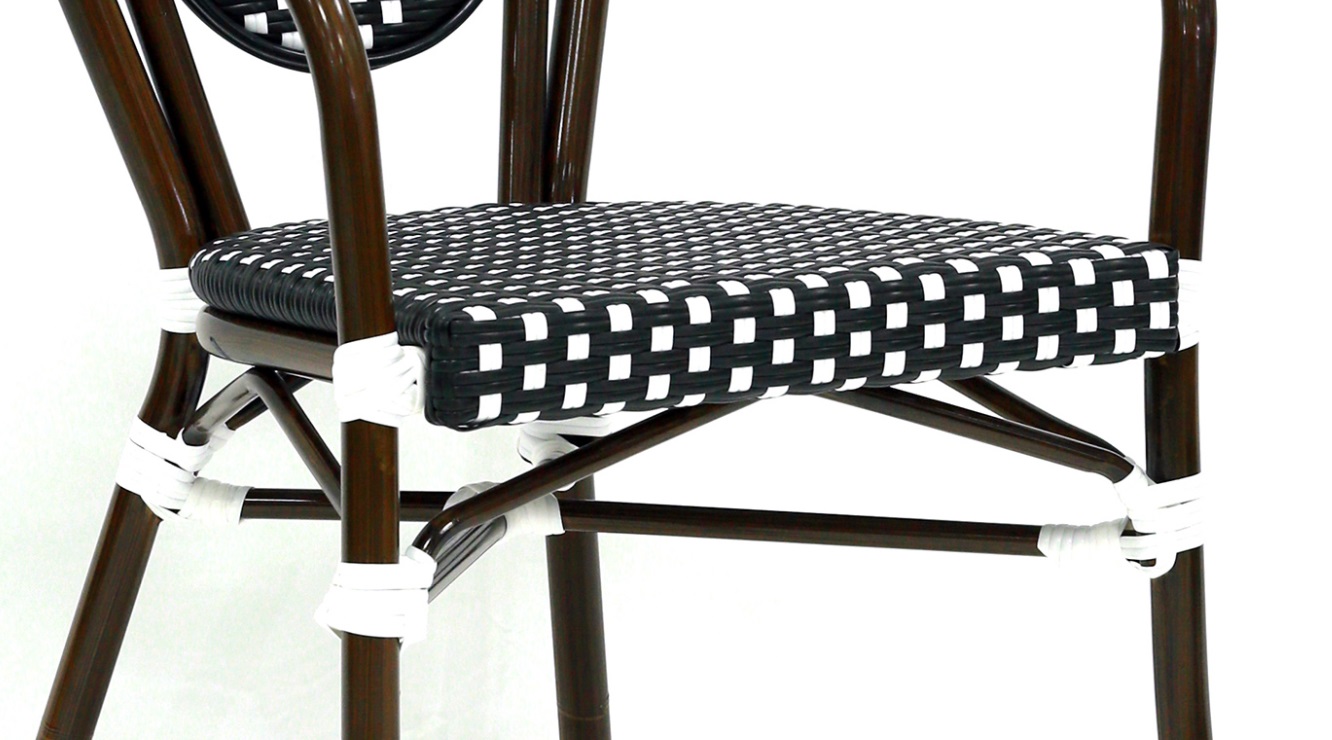 Silla parisina Thonet ratan negro y blanco