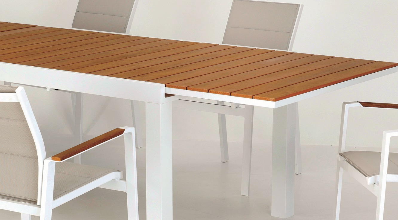 Mesa vienna aluminio blanco lamas madera poliwood 140-200 x 90